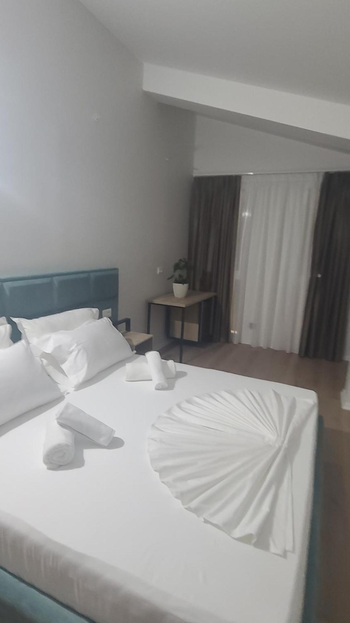 Hotel Noel Vlorë Extérieur photo