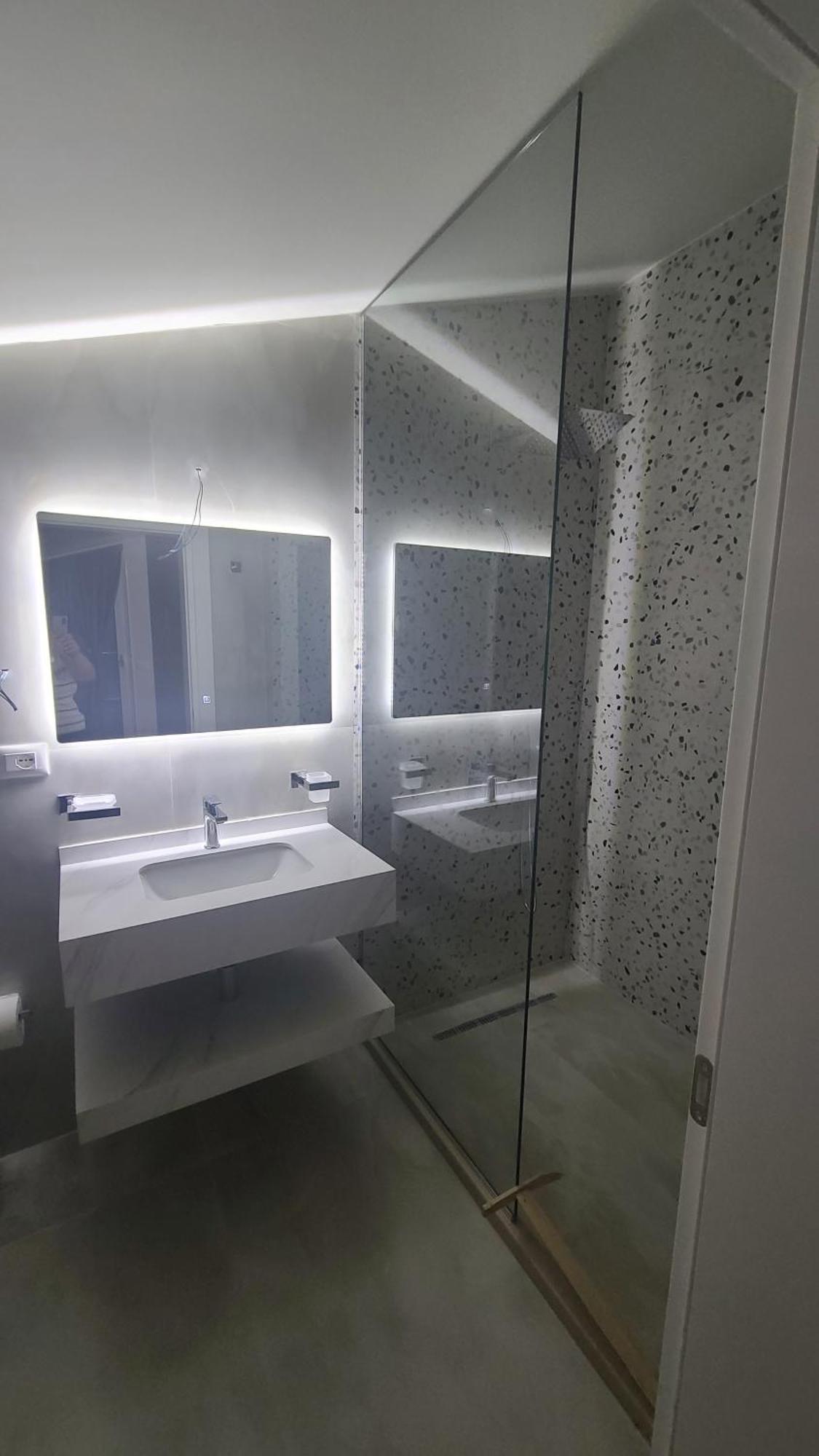 Hotel Noel Vlorë Extérieur photo