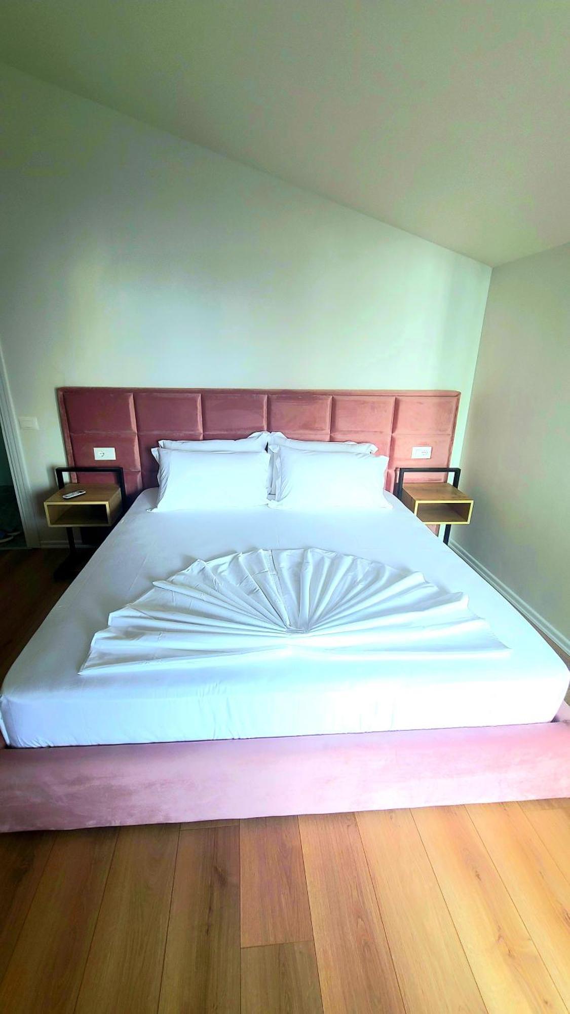 Hotel Noel Vlorë Extérieur photo
