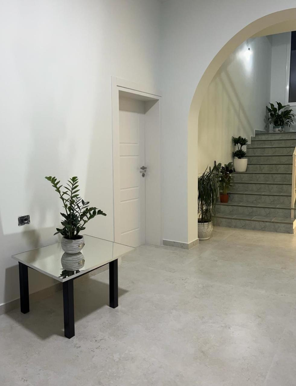 Hotel Noel Vlorë Extérieur photo