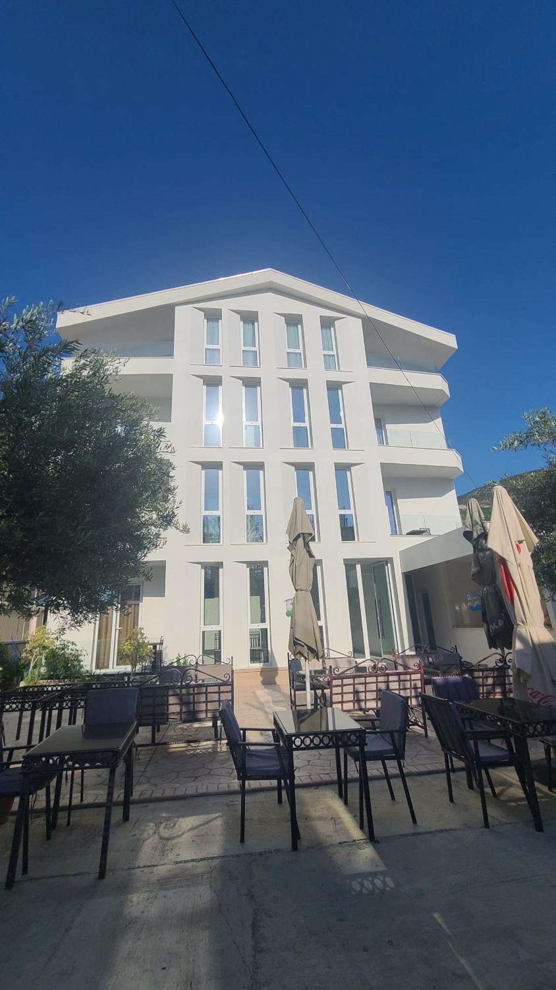 Hotel Noel Vlorë Extérieur photo