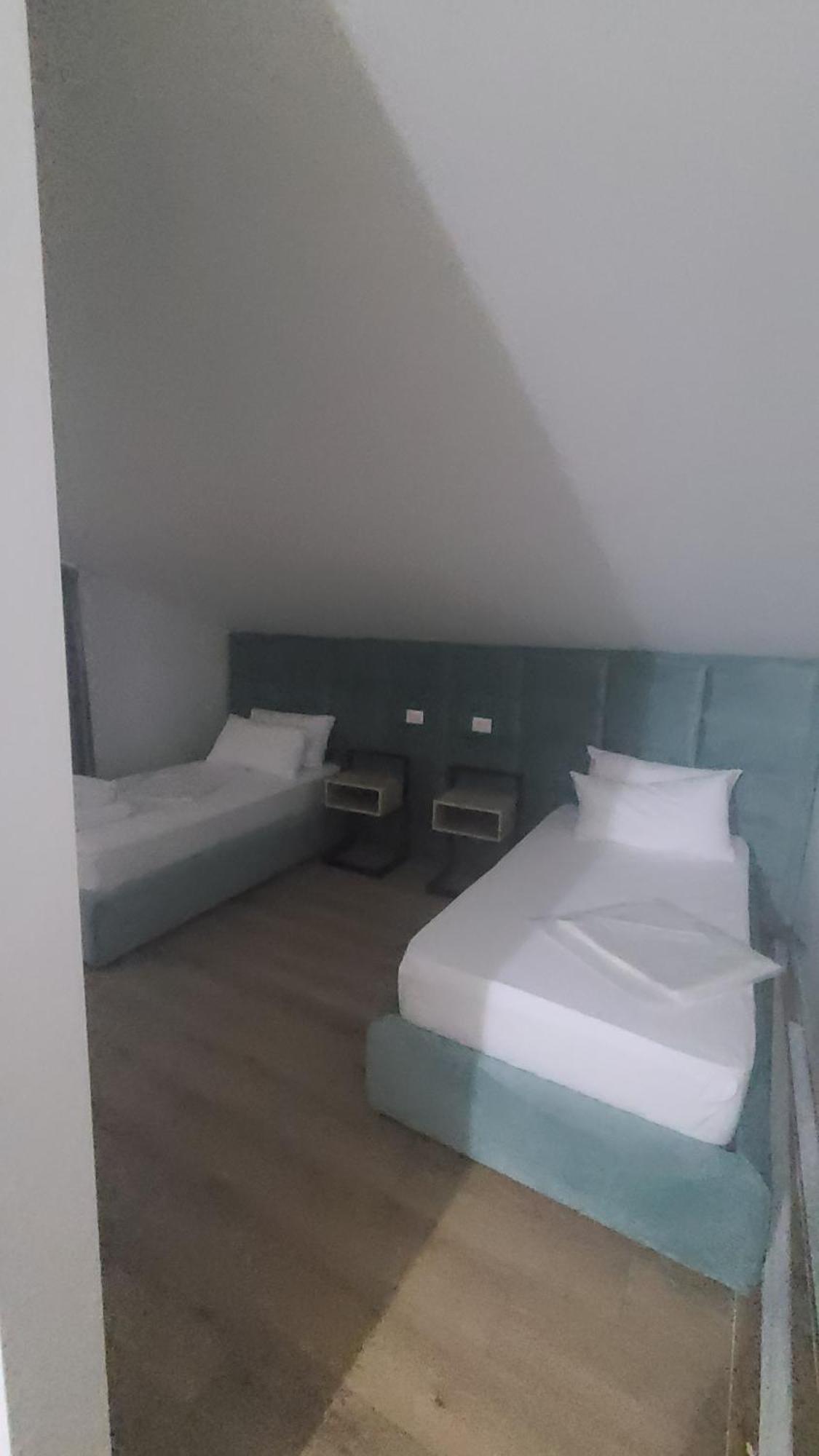 Hotel Noel Vlorë Extérieur photo